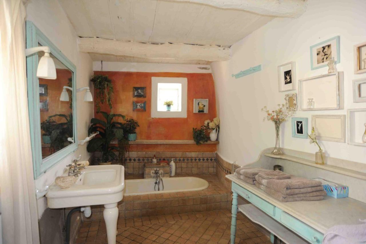 Appartement Dans Le Ciel Tourtour Exterior photo